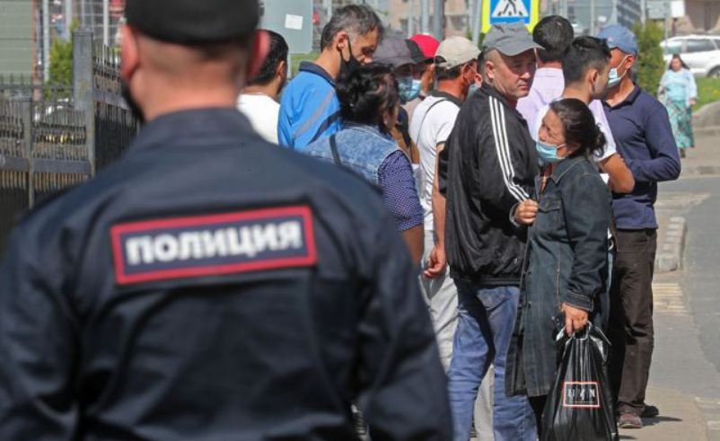 Госдума одобрила ужесточение миграционного законодательства.