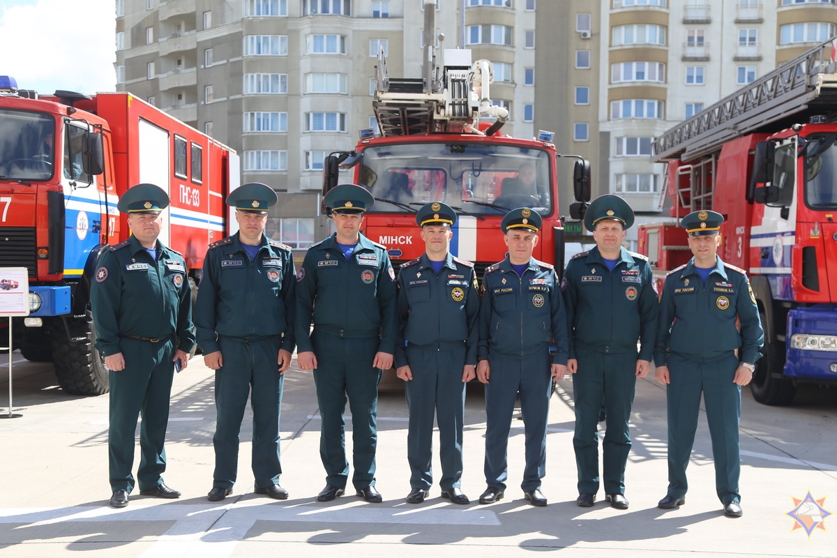 МО РБ передало боевое вооружение системе МИН ЧС.