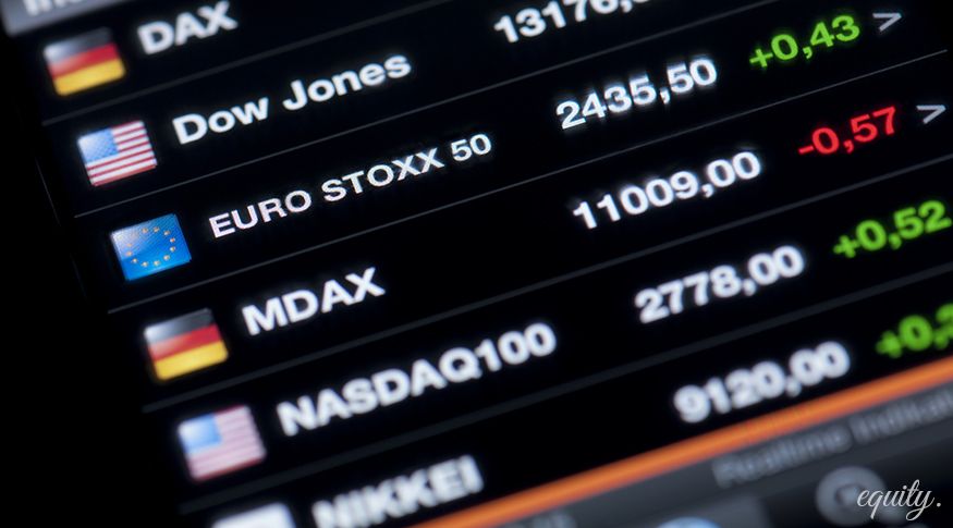 Биржевые индексы обрушились до рекордного дна.