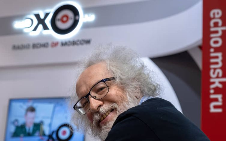 "Газпром Медиа" ликвидировал радио и ЗАО "Эхо Москвы".