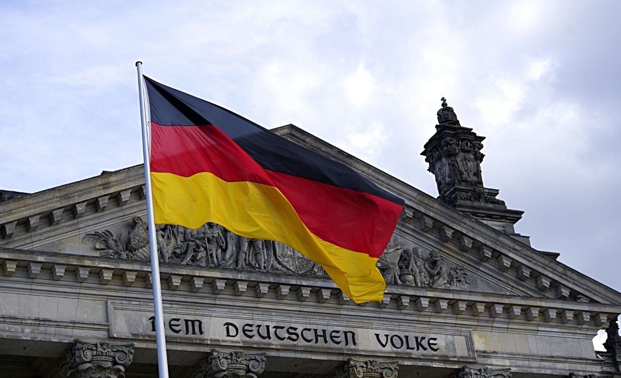 Инфляция в Германии достигла рекордных 10%.