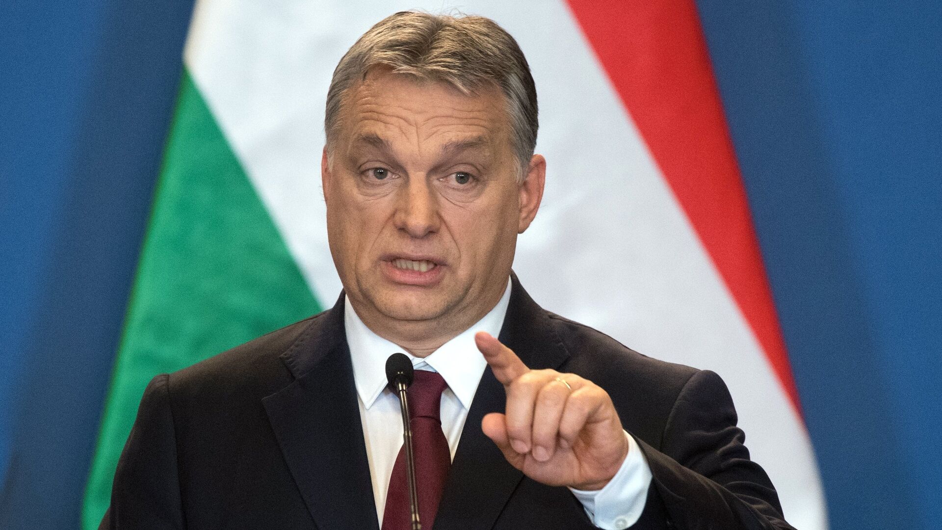 Орбан предупредил, что НАТО обсуждает вступление в войну.  