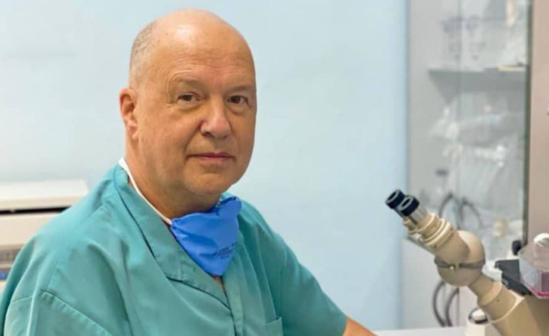 Вирус обезьяньей оспы мог быть получен в лаборатории.