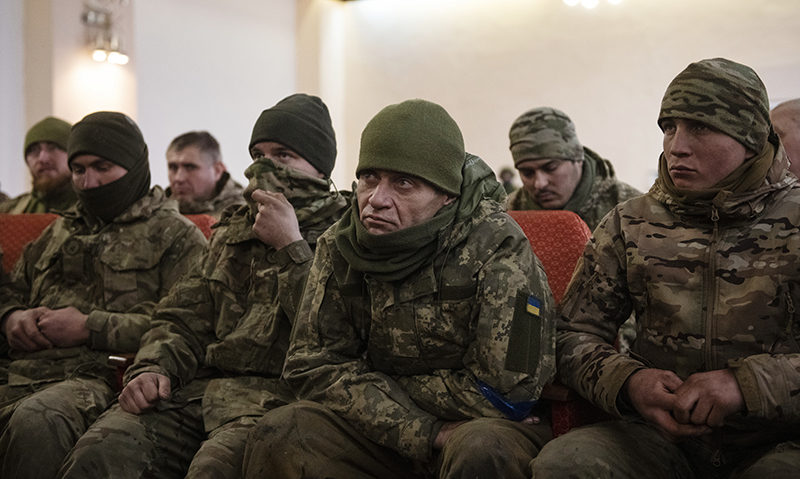 В ДНР сформировали батальон из пленных укров.