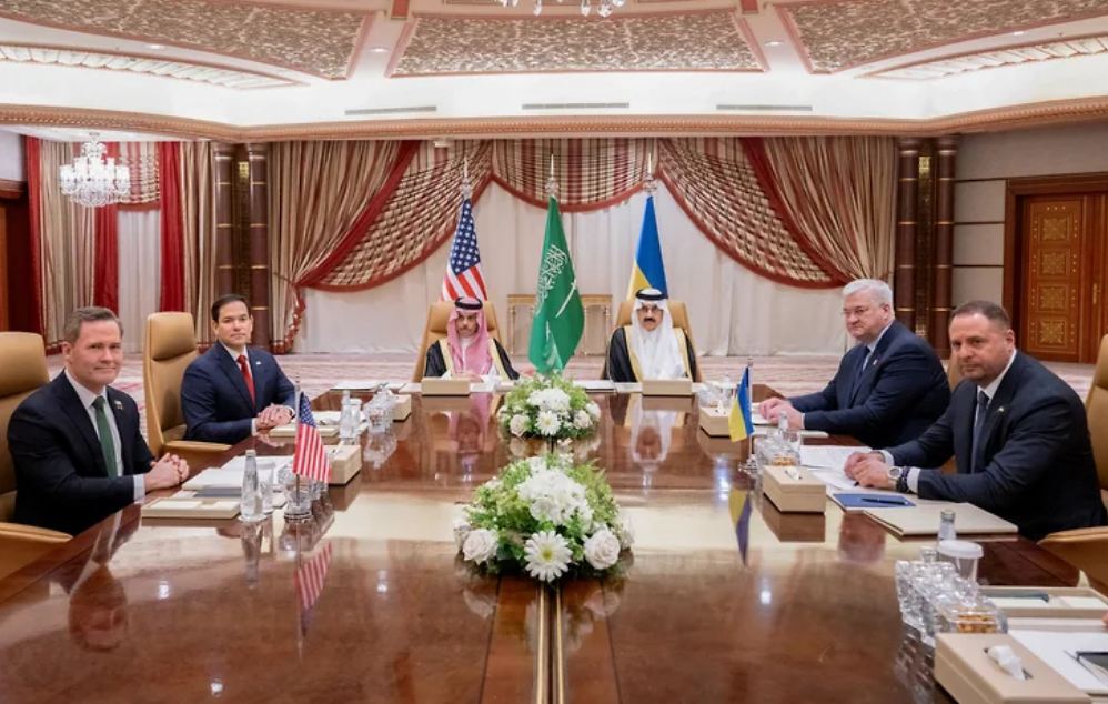 В Джидде США склоняли Киев к территориальным уступкам.