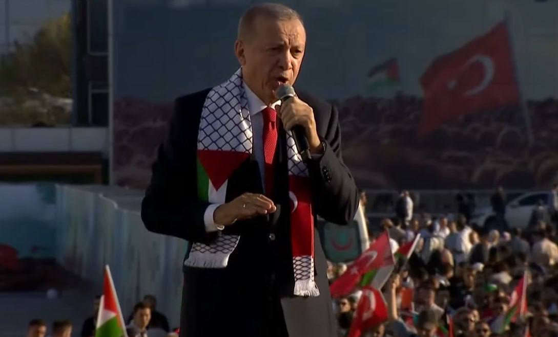 Эрдоган на митинге в Турции назвал Израиль оккупантом.